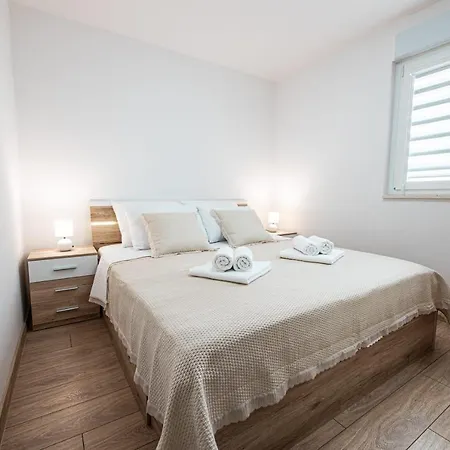 Ancalagon Apartamento *
